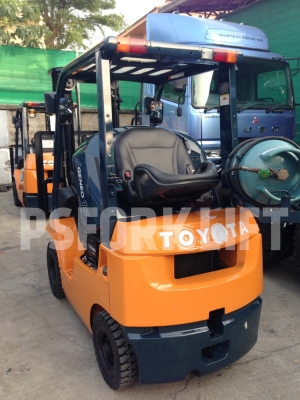 ขาย Forklift Toyota 7FG15 เสาสูง 4.7 ม.จากประเทศญี่ปุ่น