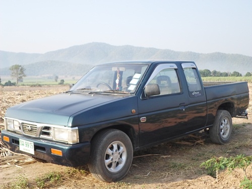 ก็ใช้ไปขายไปครับบิกเอ็มเครื่องแดงปี96 รถใช้งานอยู่ประจำ เครื่องดีสีใหม่ภายในสวยแอ์เย็นมาก สนใจโทรสอบถามได้