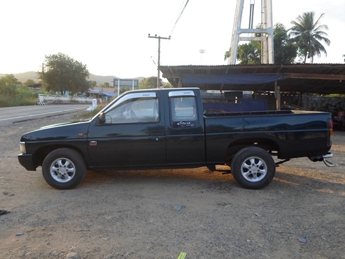 ก็ใช้ไปขายไปครับบิกเอ็มเครื่องแดงปี96 รถใช้งานอยู่ประจำ เครื่องดีสีใหม่ภายในสวยแอ์เย็นมาก สนใจโทรสอบถามได้