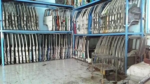 แสงฟ้าเต้นรถ///จำหน่ายประตูรถบรรทุกเก่าญี่ปุ่น ฮีโน่ อีซุซุ มิตรซู โตโยต้า ยูดี และอีกหลายรุ่น แสงฟ้าเต้นรถ///จำหน่ายประตูรถบรรทุกเก่าญี่ปุ่น ฮีโน่ อีซุซุ มิตรซู โตโยต้า ยูดี และอีกหลายรุ่น