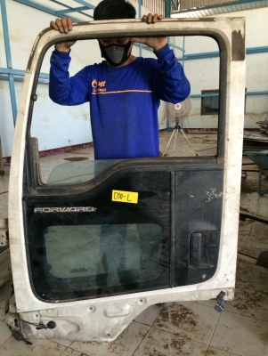 แสงฟ้าเต้นรถ///จำหน่ายประตูรถบรรทุกเก่าญี่ปุ่น ฮีโน่ อีซุซุ มิตรซู โตโยต้า ยูดี และอีกหลายรุ่น แสงฟ้าเต้นรถ///จำหน่ายประตูรถบรรทุกเก่าญี่ปุ่น ฮีโน่ อีซุซุ มิตรซู โตโยต้า ยูดี และอีกหลายรุ่น