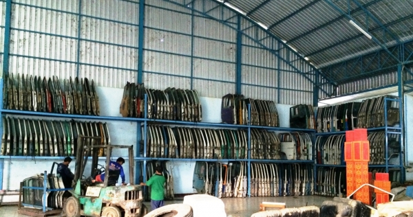 แสงฟ้าเต้นรถ///จำหน่ายประตูรถบรรทุกเก่าญี่ปุ่น ฮีโน่ อีซุซุ มิตรซู โตโยต้า ยูดี และอีกหลายรุ่น แสงฟ้าเต้นรถ///จำหน่ายประตูรถบรรทุกเก่าญี่ปุ่น ฮีโน่ อีซุซุ มิตรซู โตโยต้า ยูดี และอีกหลายรุ่น