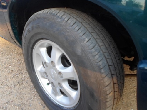 ขายบิกเอ็มเครื่องแดงปี96 รถใช้งานอยู่ประจำเครื่องดีมาก สนใจโทรสอบถามได้