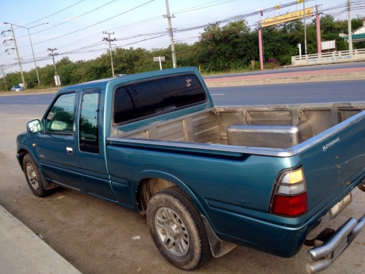 Isuzu dargon ปี2002 Isuzu dargon ปี2002