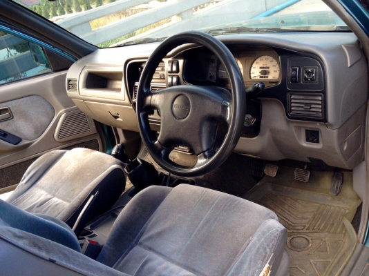 Isuzu dargon ปี2002 Isuzu dargon ปี2002