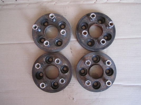 สเปเซอร์4รู100ออก4รู100หนา1นิ้ว