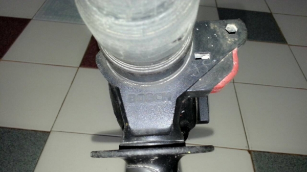 ขายสว่านโรตารี่3ระบบยี่ห้อBOSCHรุ่นเก่าmade in germanyแท้ๆเดิมๆทนๆพร้อมลุยงานหนักได้ยาวๆครับ ขายสว่านโรตารี่3ระบบยี่ห้อBOSCHรุ่นเก่าmade in germanyแท้ๆเดิมๆทนๆพร้อมลุยงานหนักได้ยาวๆครับ