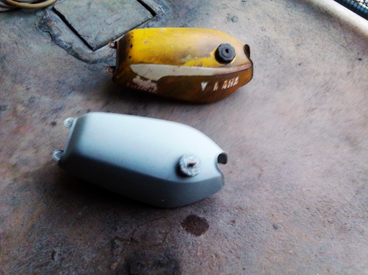 ขายถังน้ำมัน yamaha dt 125 mono