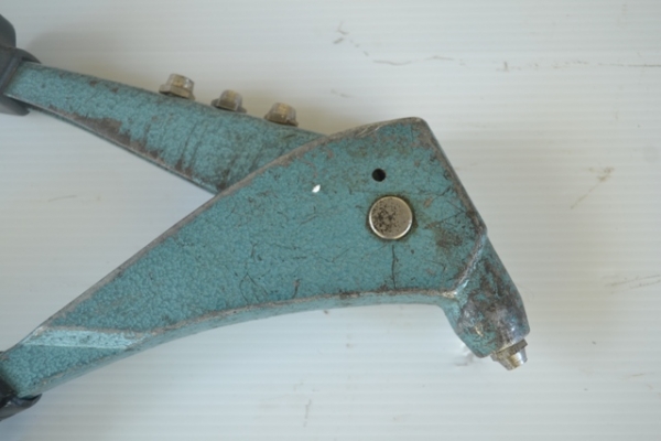 คีมย้ำรีเวท รุ่น HR-005 PICUS