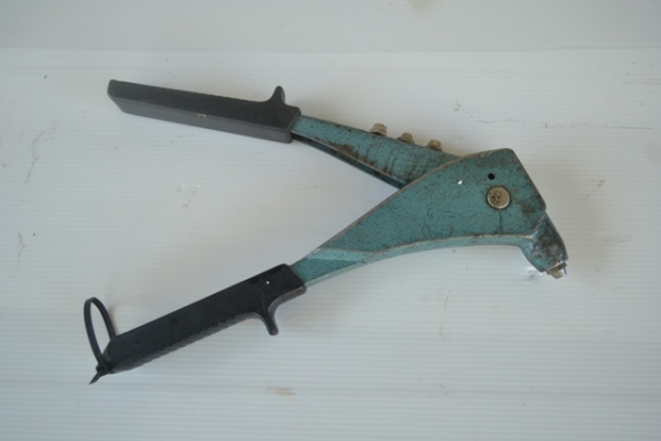 คีมย้ำรีเวท รุ่น HR-005 PICUS