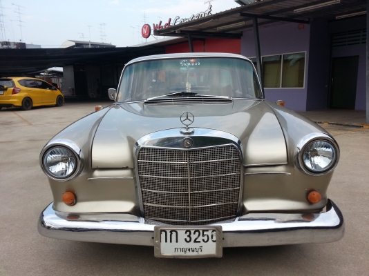 ขาย benz 190 "หางปลา ตากลม"