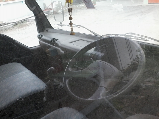 ขายด่วนครับ ISUZU NPR 130 CC. ปี 46 คัสชี NPR71PY52 กระบะคาร์โก้  รถสวยพร้อมใช้เลยครับ เจ้านาย