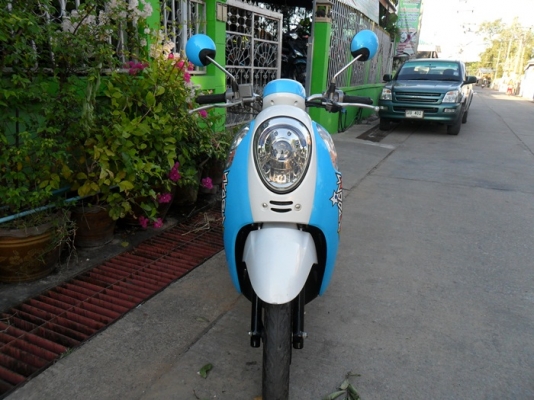 Scoopyi Newล้อแม็กซ์ ปี56 เครื่องดีฟิตๆ สภาพสวยพร้อมใช้งาน Scoopyi Newล้อแม็กซ์ ปี56 เครื่องดีฟิตๆ สภาพสวยพร้อมใช้งาน