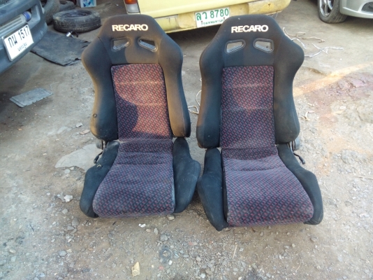 ขายด่วน เบาะRECARO 1คู่สวยๆ2500