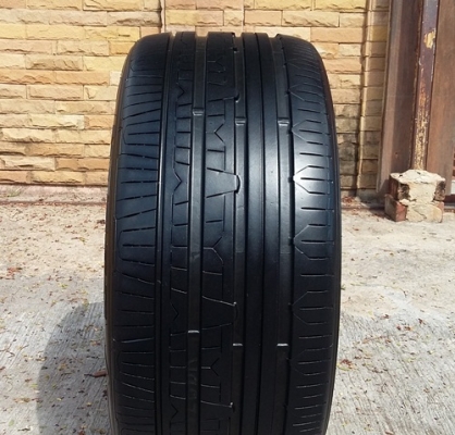 ยาง,255-35-18 NITTO NT830 สภาพเต็มปลายปี13หนึ่งเส้น 1,700