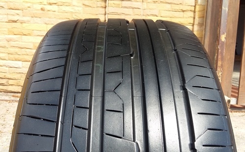 ยาง,255-35-18 NITTO NT830 สภาพเต็มปลายปี13หนึ่งเส้น 1,700