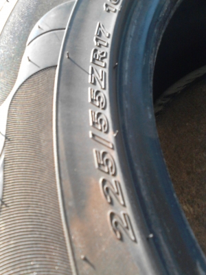 225/55R17 NEXEN N7000 ปีใหม่ๆ 2013 ชุด 4 เส้น 5500 บาท TEL.081-427-3941 225/55R17 NEXEN N7000 ปีใหม่ๆ 2013 ชุด 4 เส้น 5500 บาท TEL.081-427-3941