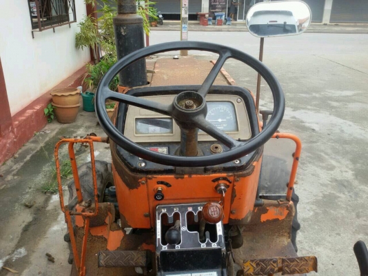 รถไถKUBOTA L2002DT-M 2เพลา สภาพดี สีเดิม มีหางลากให้ด้วย..รถพร้อมใช้