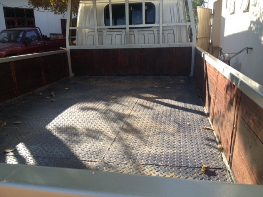 ขาย อีซูซุ NKR100 แรง เครื่องดี คลัชชีสวย ยางดี 4 เส้น แอร์เย็น ขาย อีซูซุ NKR100 แรง เครื่องดี คลัชชีสวย ยางดี 4 เส้น แอร์เย็น