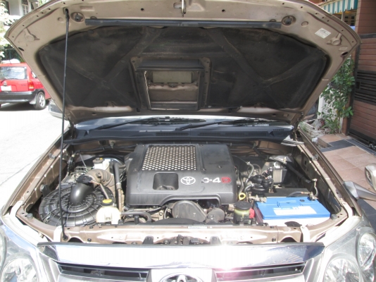 Toyota, fortuner 3.0g โฉม ปี05-08  at -06