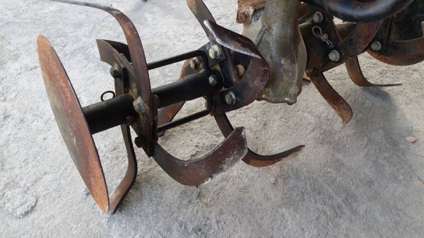 รถพรวนดิน HONDA F200 เก่าญี่ปุ่น เครื่องยนต์ติดง่าย สภาพสวย พร้อมใช้งาน รถพรวนดิน HONDA F200 เก่าญี่ปุ่น เครื่องยนต์ติดง่าย สภาพสวย พร้อมใช้งาน