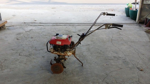 รถพรวนดิน  HONDA  F200  เก่าญี่ปุ่น เครื่องยนต์ติดง่าย  สภาพสวย พร้อมใช้งาน