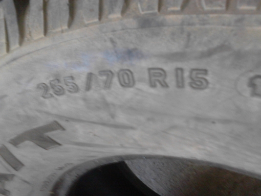 255/70R15 MICHELIN LTX A/T มี 1 เส้น โทร.081-427-3941 255/70R15 MICHELIN LTX A/T มี 1 เส้น โทร.081-427-3941