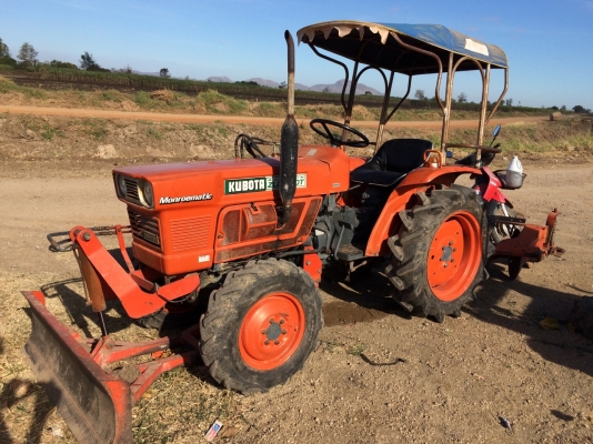 ขายครับ KUBOTA L2201DT 4WD เครื่องดี เกียร์ดี ครับ