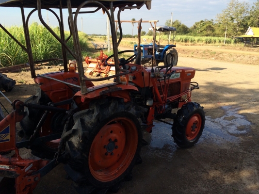 ขายครับ KUBOTA L2201DT 4WD เครื่องดี เกียร์ดี ครับ