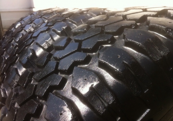 ขายยาง mud maxxis bighorn 265/75/16 ขายยาง mud maxxis bighorn 265/75/16