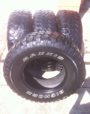 ขายยาง mud maxxis bighorn 265/75/16