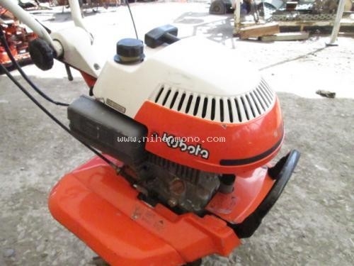 เครื่องพรวนดิน    HONDA     F210   รหัสสินค้า : 14002035   หรือเพิ่มเติมไดที่ www.nihonmono.com