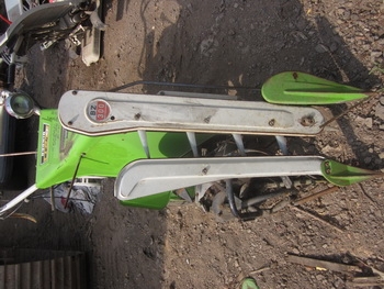 รูปเต็มๆครับ รถเกี่ยวข้าวแล้วมัด วางราย แบบเดินตาม BZ 300 มือสองญี่ปุ่น พร้อมใช้งาน รูปเต็มๆครับ รถเกี่ยวข้าวแล้วมัด วางราย แบบเดินตาม BZ 300 มือสองญี่ปุ่น พร้อมใช้งาน