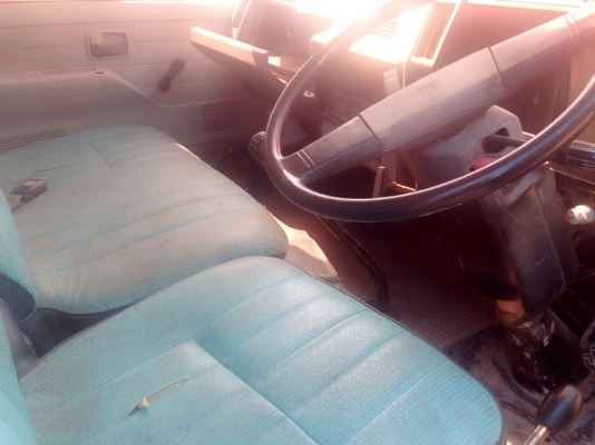 ISUZU NKR 110 HP 4BE1 หกล้อ รถโม่ปูน 3 คิว รถพร้อมใช้งานได้เลยครับไม่มีปัญหา เครื่องแรงดีแห้งดีไม่มีเยิ้ม ภายในเก๋งคอนโซลสวยครบ ช่วงล่างแน่นดี เอกสารทะเบียนครบพร้อม ราคาต่อรองได้ครับ ISUZU NKR 110 HP 4BE1 หกล้อ รถโม่ปูน 3 คิว รถพร้อมใช้งานได้เลยครับไม่มีปัญหา เครื่องแรงดีแห้งดีไม่มีเยิ้ม ภายในเก๋งคอนโซลสวยครบ ช่วงล่างแน่นดี เอกสารทะเบียนครบพร้อม ราคาต่อรองได้ครับ