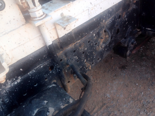 ISUZU NKR 110 HP 4BE1 หกล้อ รถโม่ปูน 3 คิว รถพร้อมใช้งานได้เลยครับไม่มีปัญหา เครื่องแรงดีแห้งดีไม่มีเยิ้ม ภายในเก๋งคอนโซลสวยครบ ช่วงล่างแน่นดี เอกสารทะเบียนครบพร้อม ราคาต่อรองได้ครับ ISUZU NKR 110 HP 4BE1 หกล้อ รถโม่ปูน 3 คิว รถพร้อมใช้งานได้เลยครับไม่มีปัญหา เครื่องแรงดีแห้งดีไม่มีเยิ้ม ภายในเก๋งคอนโซลสวยครบ ช่วงล่างแน่นดี เอกสารทะเบียนครบพร้อม ราคาต่อรองได้ครับ