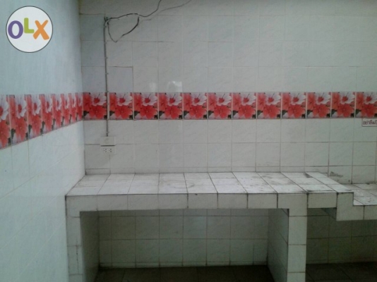 ขายทาวน์เฮ้าส์หลังมุม ติดถนนพระราม 2 ตรงข้ามโลตัส ขนาด 18 ตรว