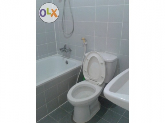 ขายทาวน์เฮ้าส์หลังมุม ติดถนนพระราม 2 ตรงข้ามโลตัส ขนาด 18 ตรว