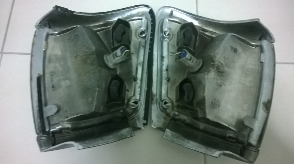 ไฟมุม Surf แท้ เก่าญี่ปุ่น ใส่ MIGHTY X รุ่นแก้มโป่