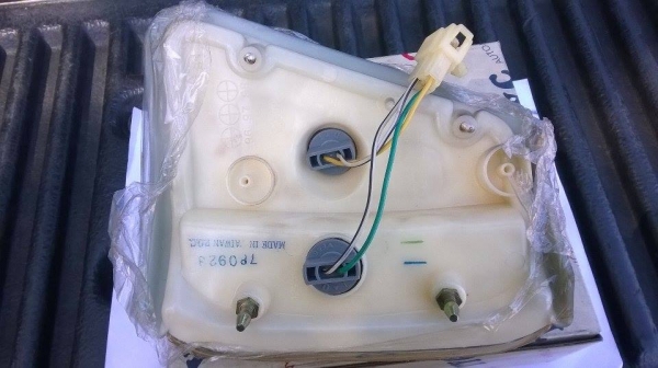 ไฟมุม Surf แท้ เก่าญี่ปุ่น ใส่ MIGHTY X รุ่นแก้มโป่