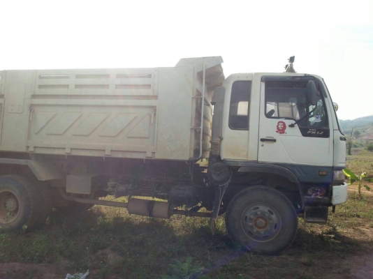 คืนกำไรลูกค้า ต้อนรับปีใหม่ครับ HINO 1J 260 ดั้มสามมิตรลอนเฉียง สวยพร้อมใช้ครับ