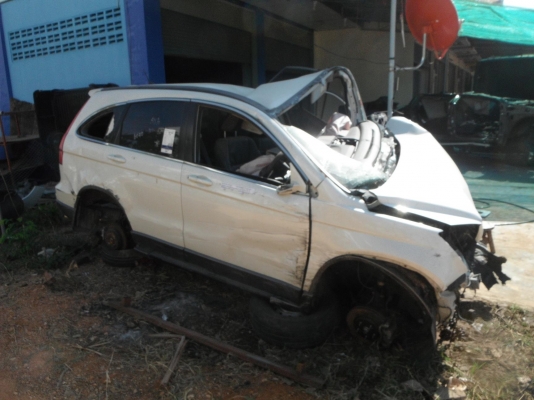 -ขายซาก crv เล่มแจ้งหยุด แยกขายทุกชิ้น -ขายซาก crv เล่มแจ้งหยุด แยกขายทุกชิ้น