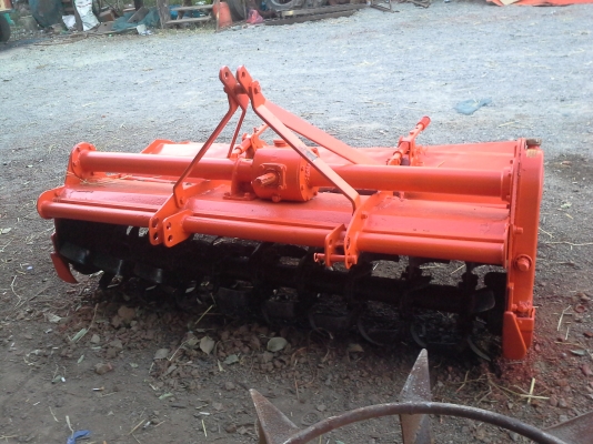 ขายโลตาลี่คูโบต้า180สภาพดีพร้อมใช้ครับ