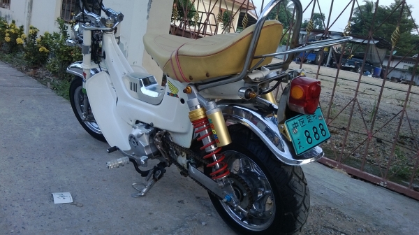 Chaly Angle