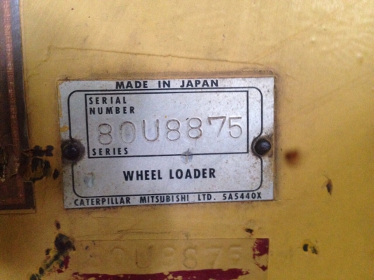 รถตักล้อยางเลี้ยวเอว 910(80U8875)เก๋งตู้ รถสภาพดี เดิม แน่นๆ มีเล่มทะเบียน..