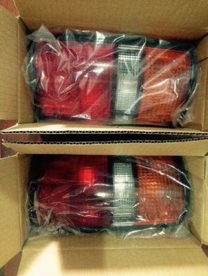 กระจังหน้าและไฟท้าย mighty x กระจังหน้าและไฟท้าย mighty x