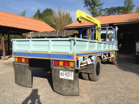 ขายด่วน isuzu rocky 175. เครน 3 ตัน