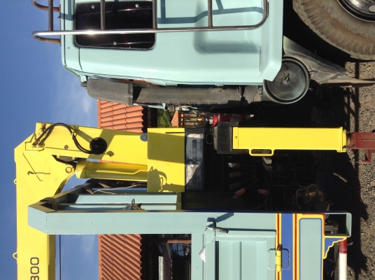 ขายด่วน isuzu rocky 175. เครน 3 ตัน