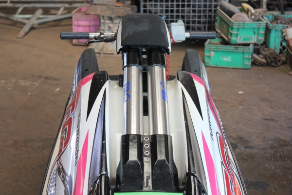 คอแฮนด์แปปคู่ เจทสกียืน คอแฮนด์แปปคู่ เจทสกียืน