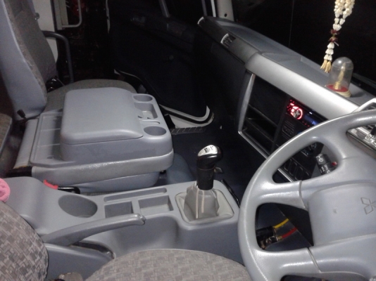 ขายดาว์นรถบรรทุกดั้มพ์สิบล้อFuso270ปี2556