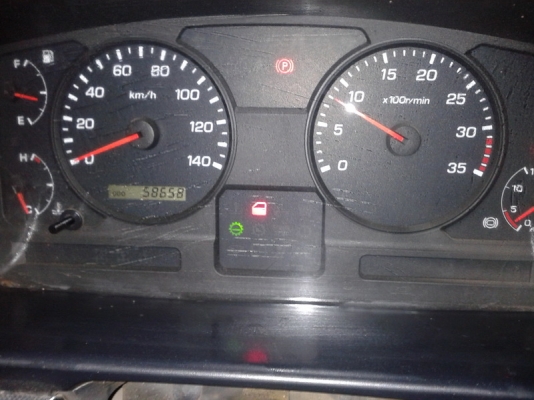 ขายดาว์นรถบรรทุกดั้มพ์สิบล้อFuso270ปี2556